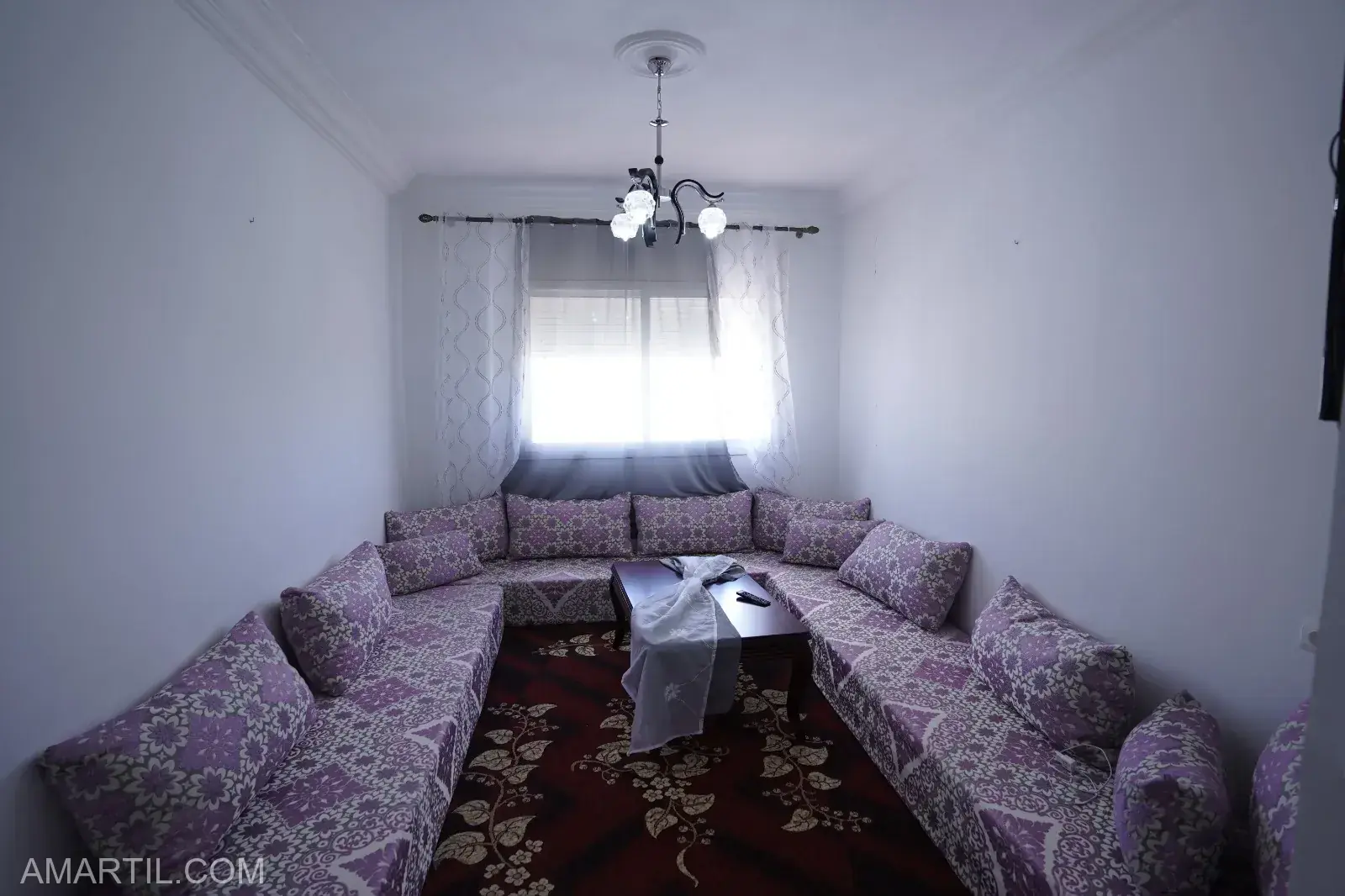 شقة أنيقة للايجار في مارتيل بالدور الثالث غرف...