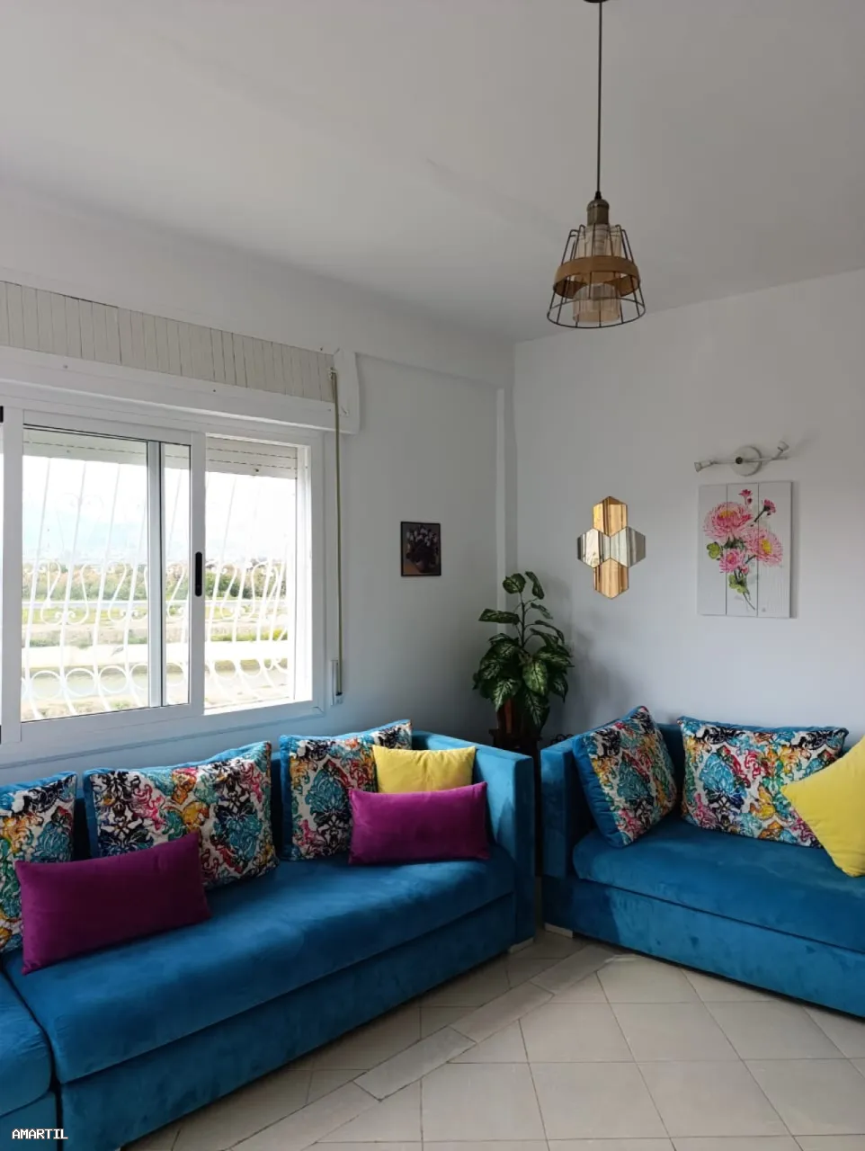 شقة فاخرة للايجار في تنمية مارتيل